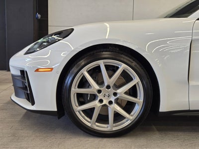 2025 Porsche Panamera Panamera