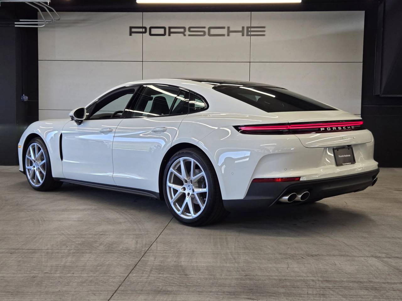 2025 Porsche Panamera Panamera