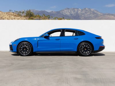 2026 Porsche Panamera Panamera 4