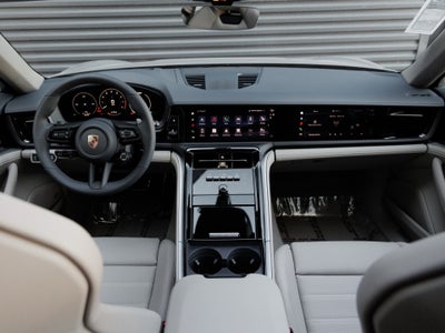 2026 Porsche Panamera Panamera