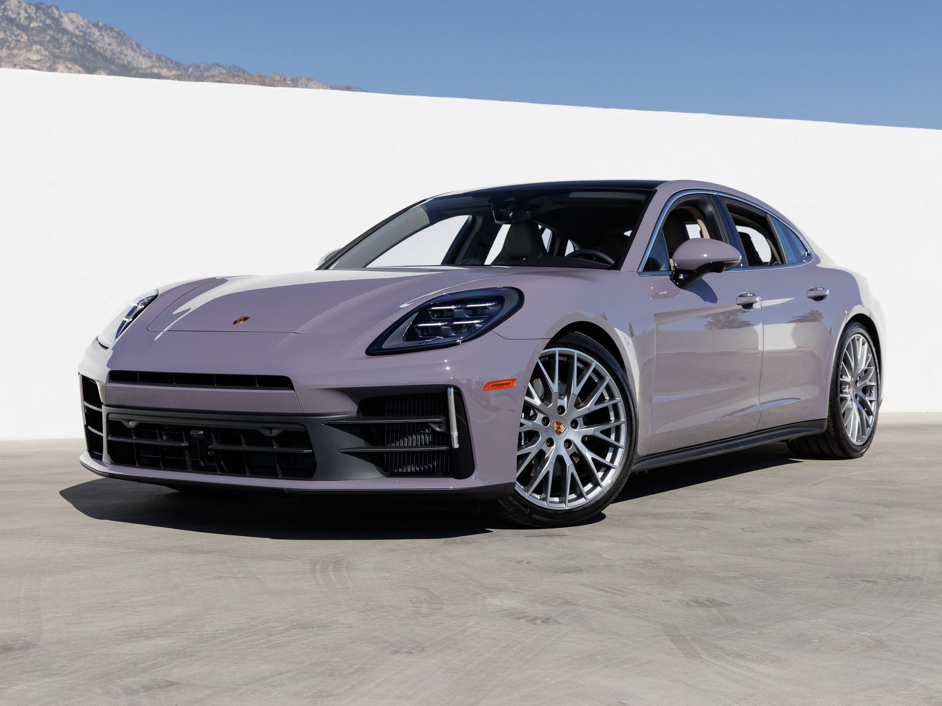 2026 Porsche Panamera 4