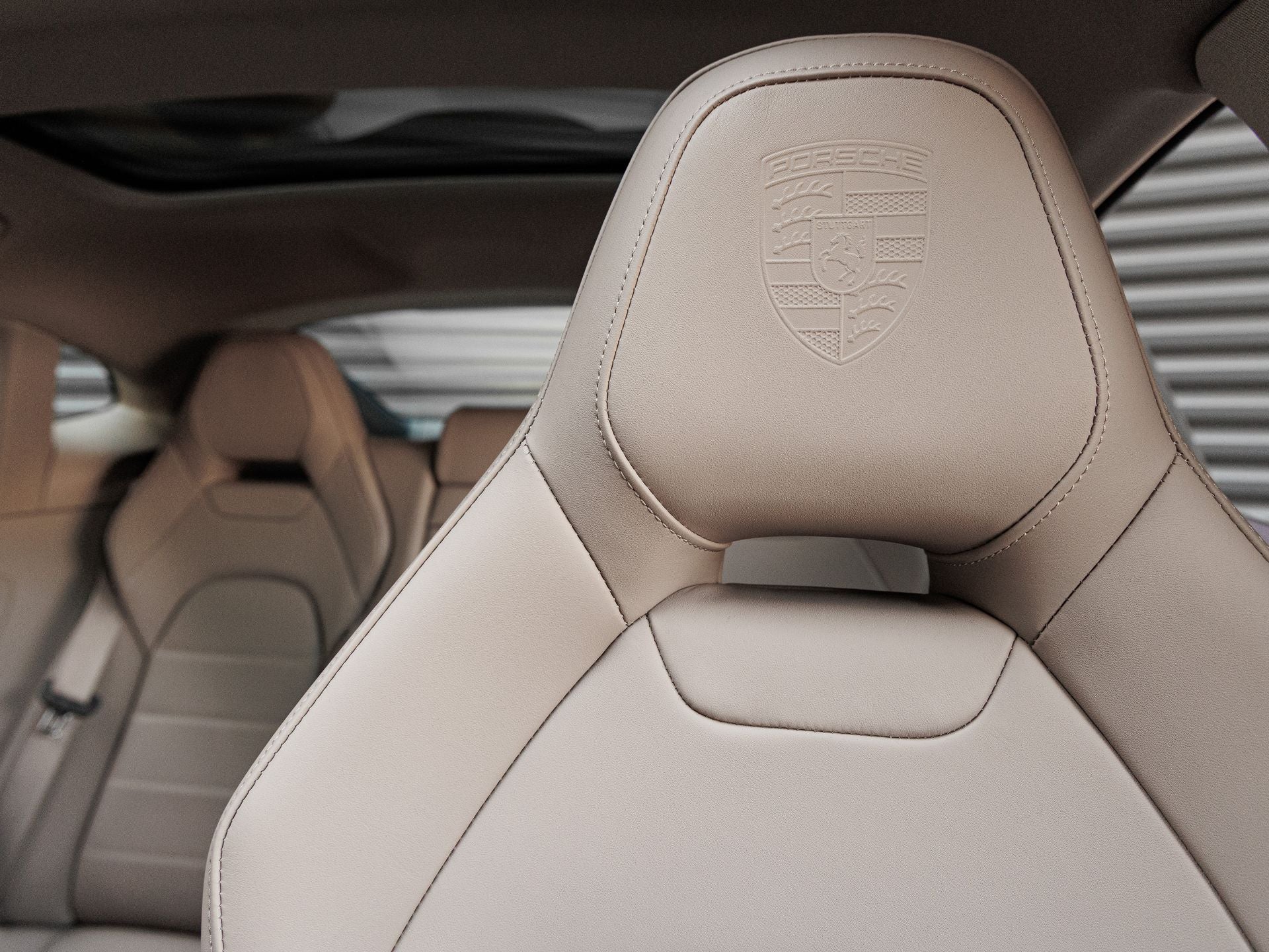 2026 Porsche Panamera 4