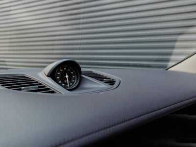 2026 Porsche Panamera 4