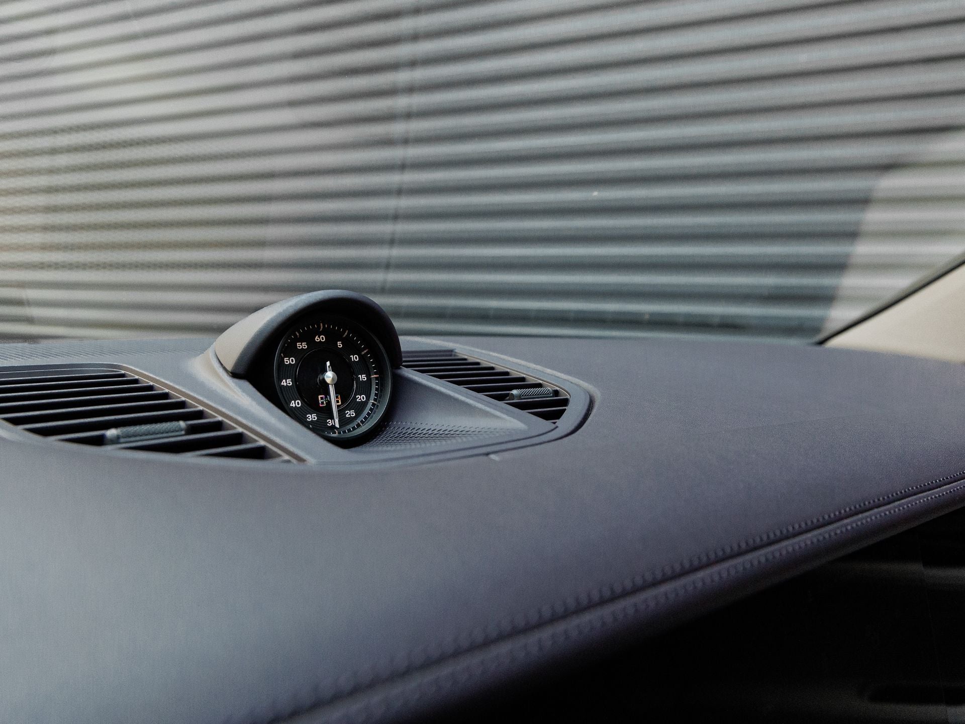 2026 Porsche Panamera 4