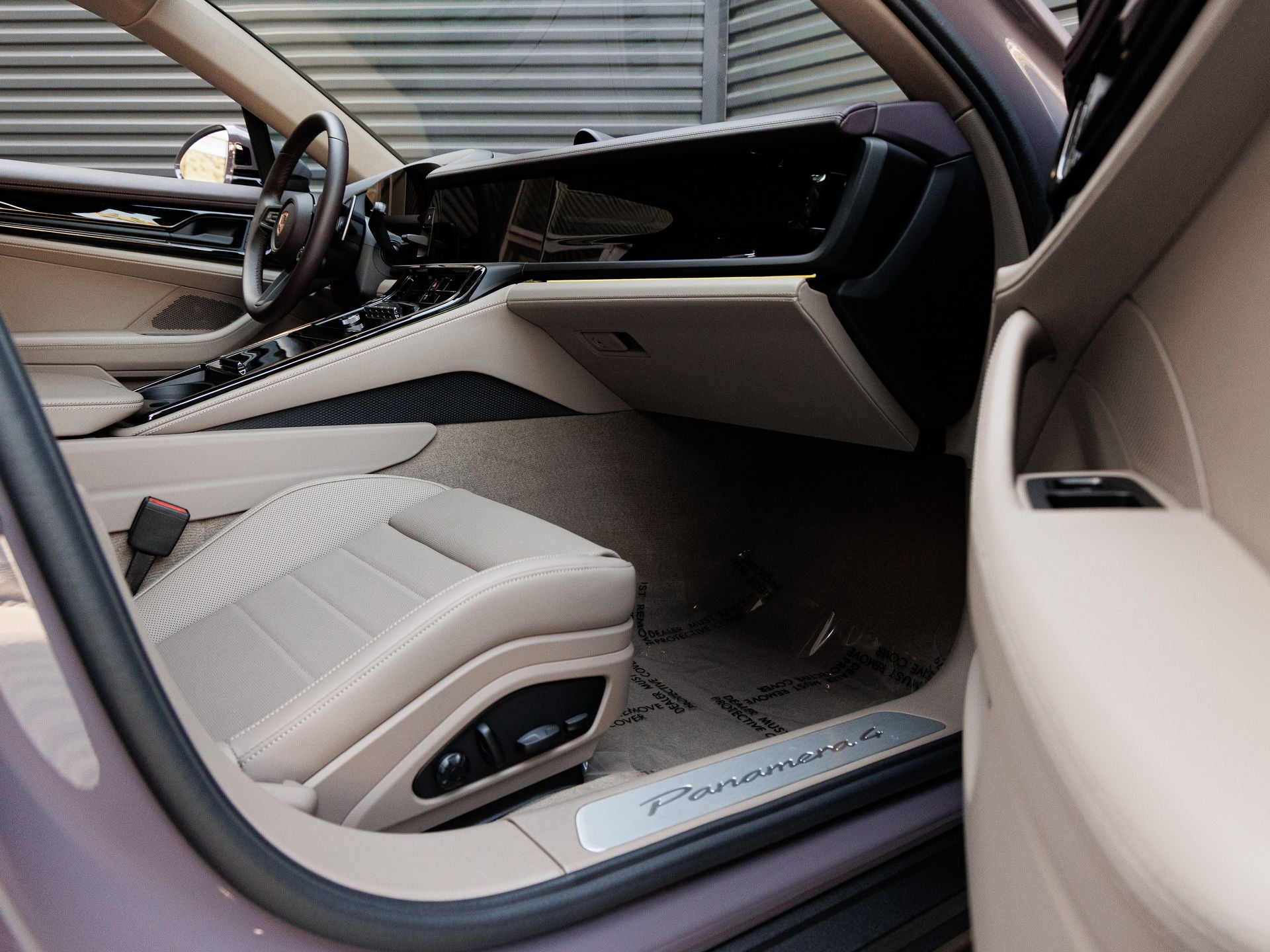 2026 Porsche Panamera 4