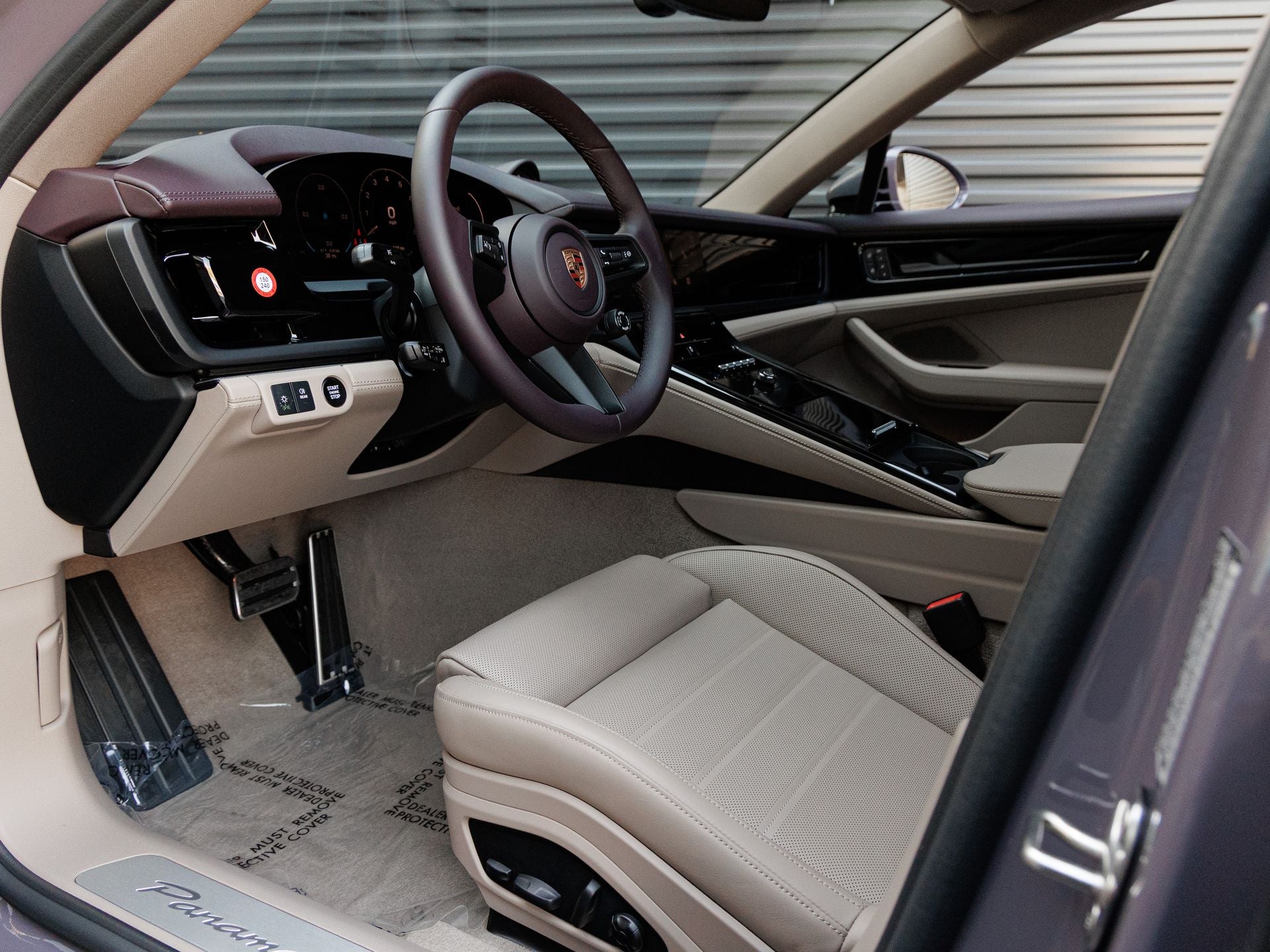 2026 Porsche Panamera 4