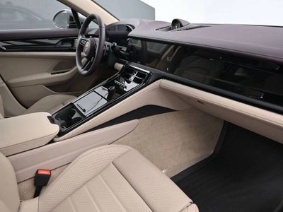 2026 Porsche Panamera Panamera 4