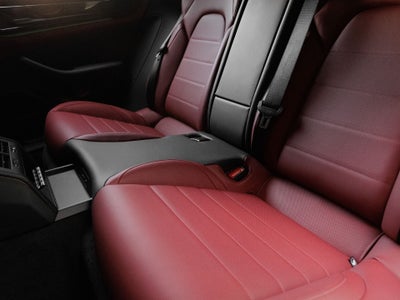 2026 Porsche Panamera Panamera 4