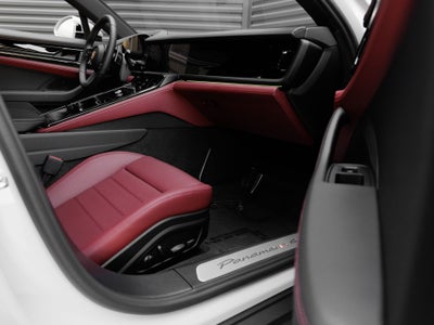 2026 Porsche Panamera Panamera 4