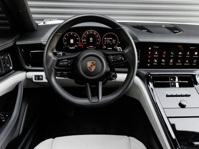 2025 Porsche Panamera Panamera
