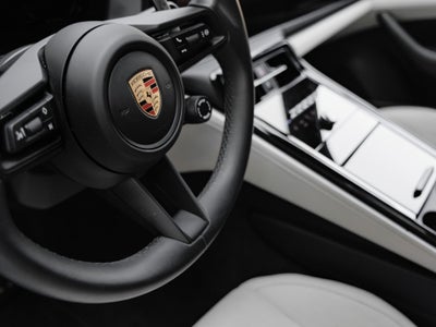 2025 Porsche Panamera Panamera