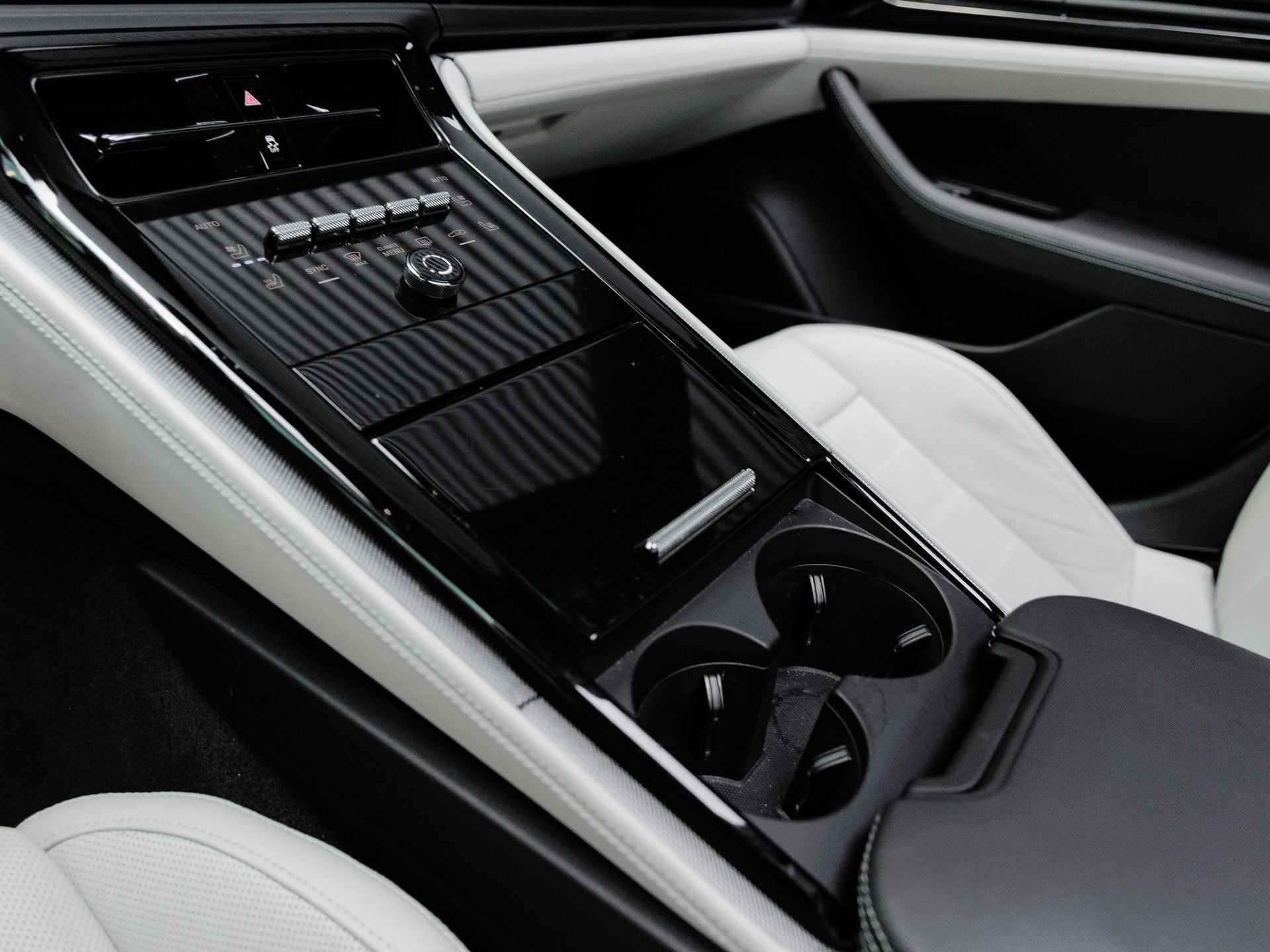 2025 Porsche Panamera Panamera