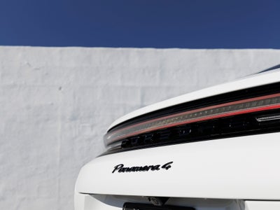 2026 Porsche Panamera Panamera 4