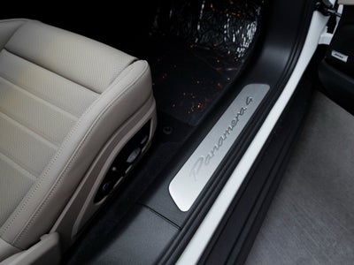 2026 Porsche Panamera Panamera 4