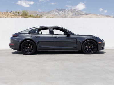 2025 Porsche Panamera Panamera