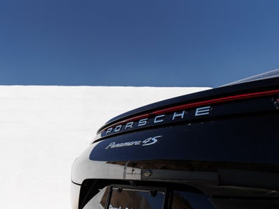 2020 Porsche Panamera 4S