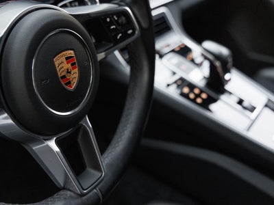 2020 Porsche Panamera 4S