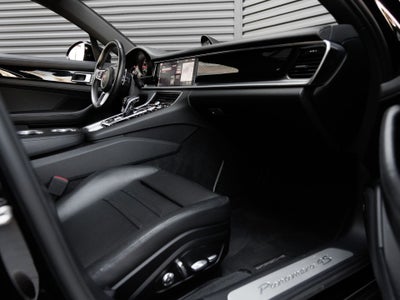 2020 Porsche Panamera 4S