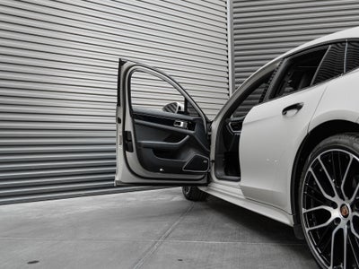 2023 Porsche Panamera 4S