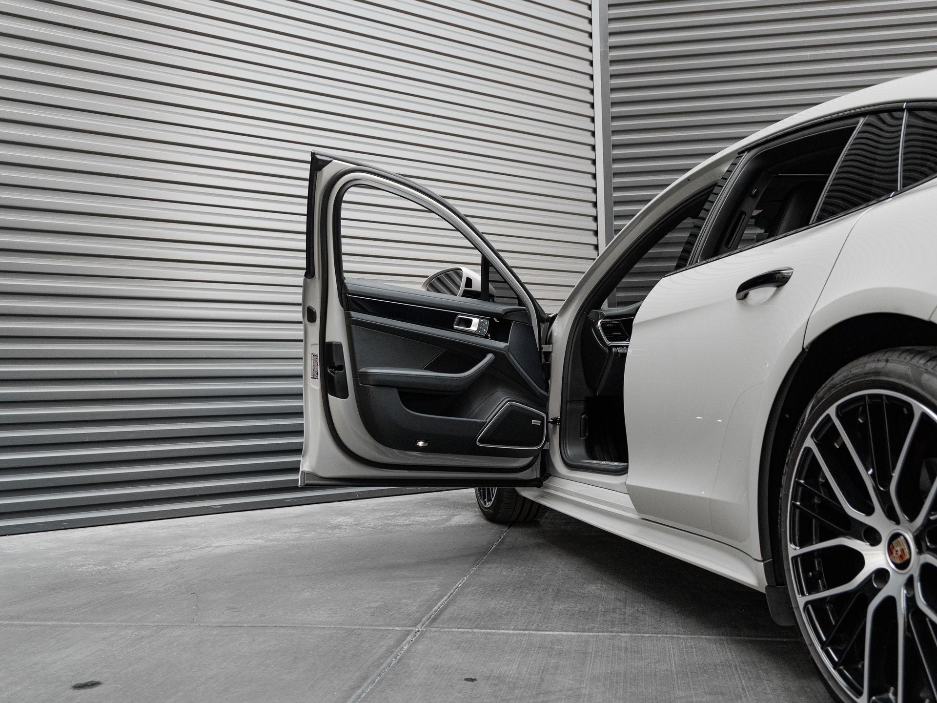2023 Porsche Panamera 4S