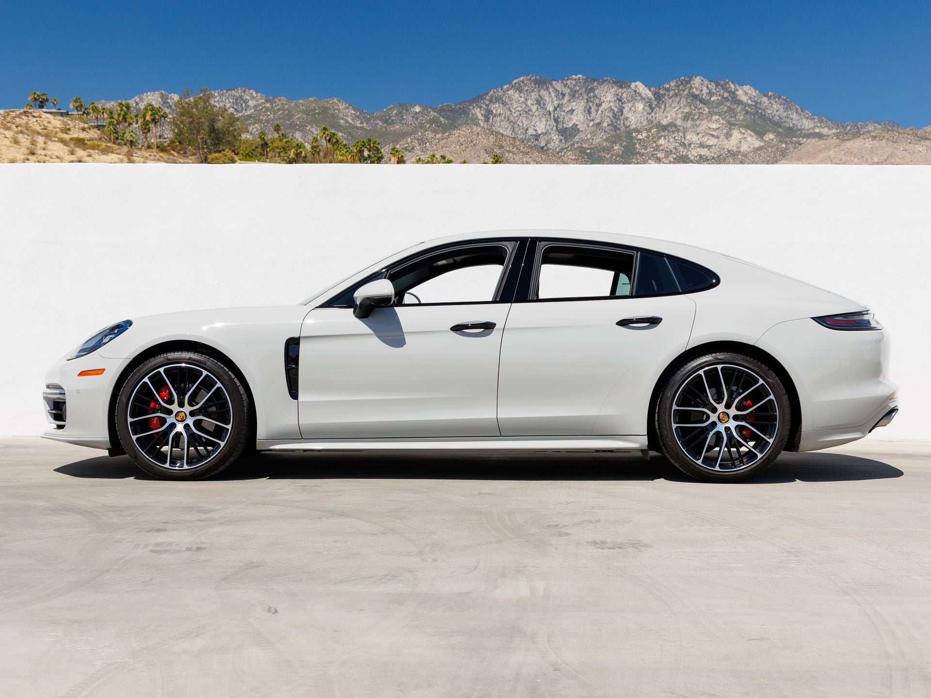 2023 Porsche Panamera 4S