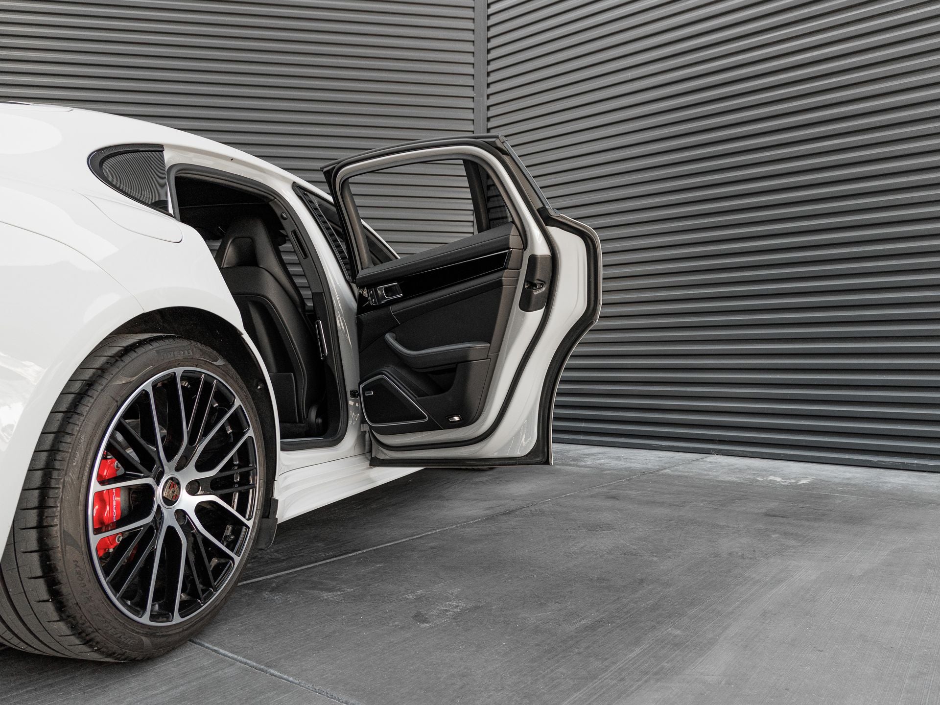 2023 Porsche Panamera 4S