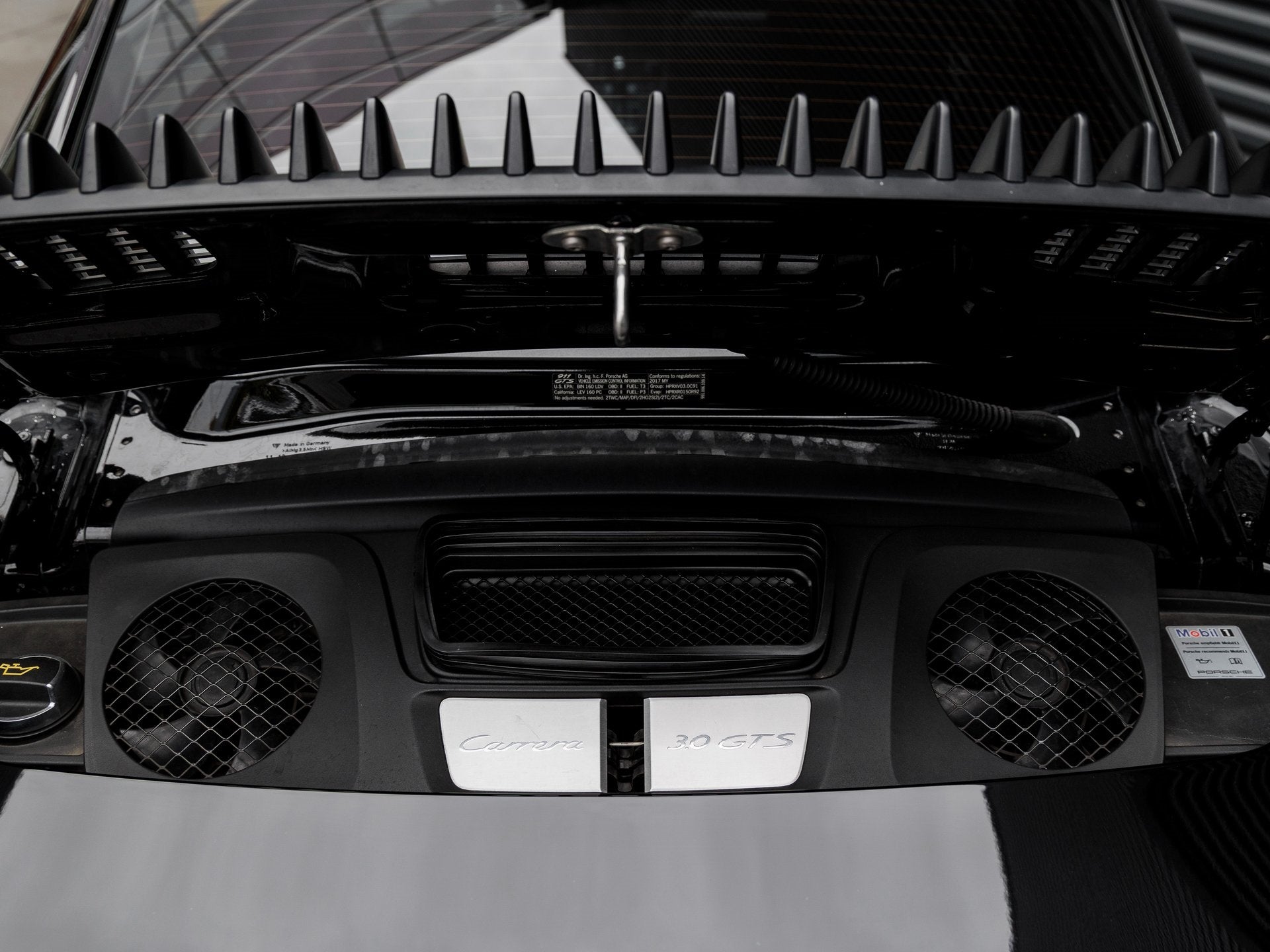 2017 Porsche 911 911 Carrera GTS