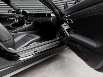 2017 Porsche 911 911 Carrera GTS