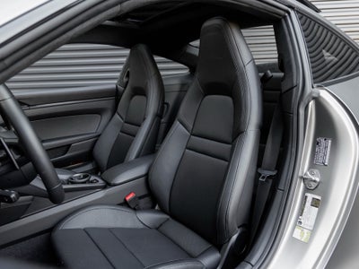 2025 Porsche 911 911 Carrera GTS