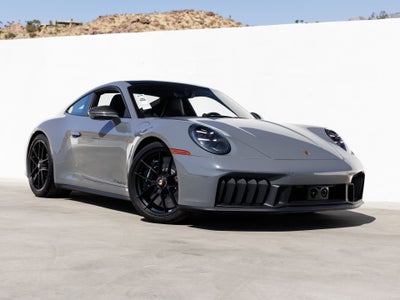 2025 Porsche 911 Carrera GTS