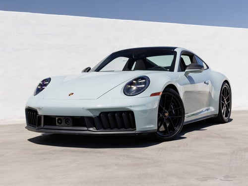 2025 Porsche 911 911 Carrera 4 GTS