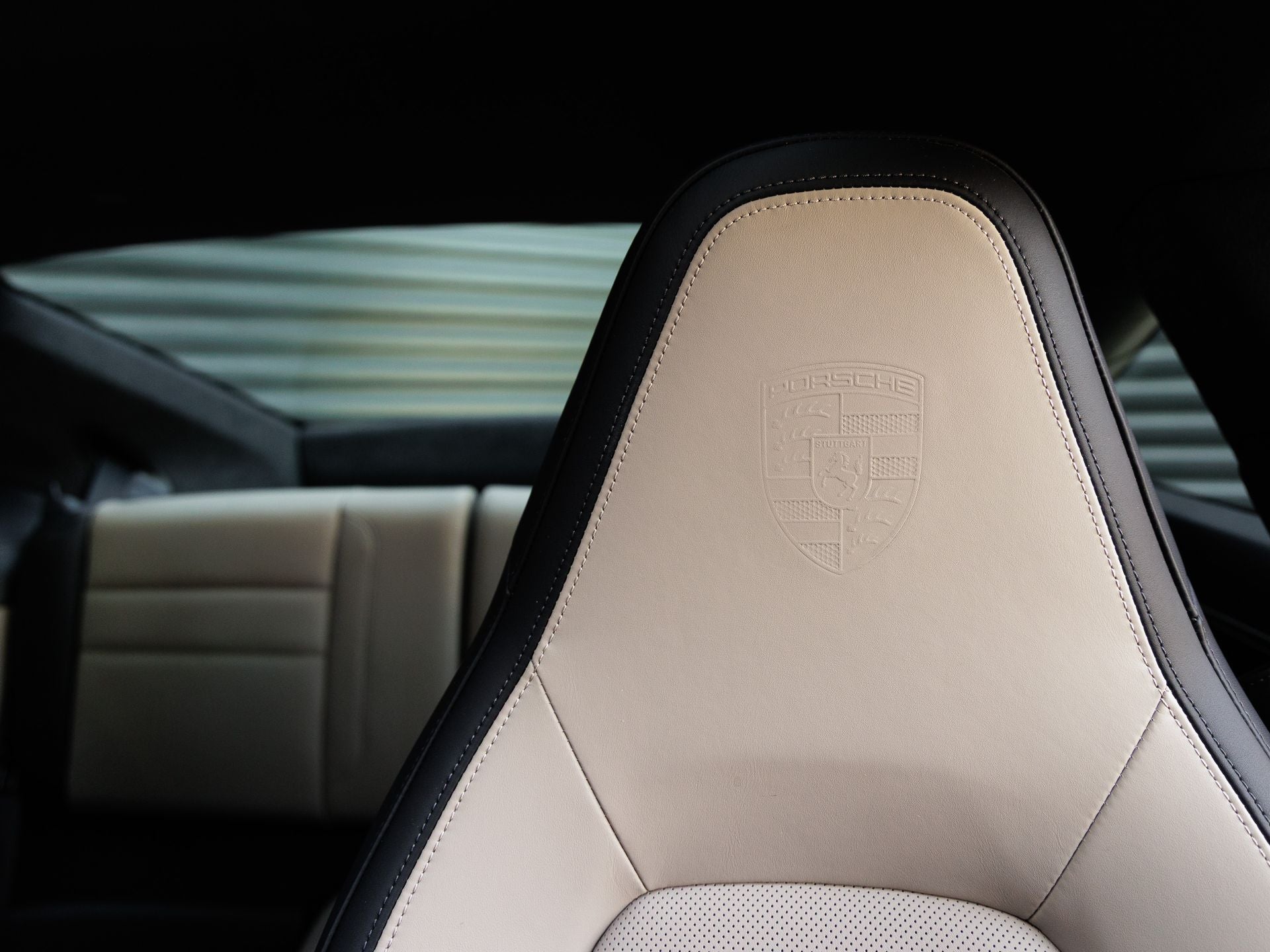 2025 Porsche 911 911 Carrera 4 GTS