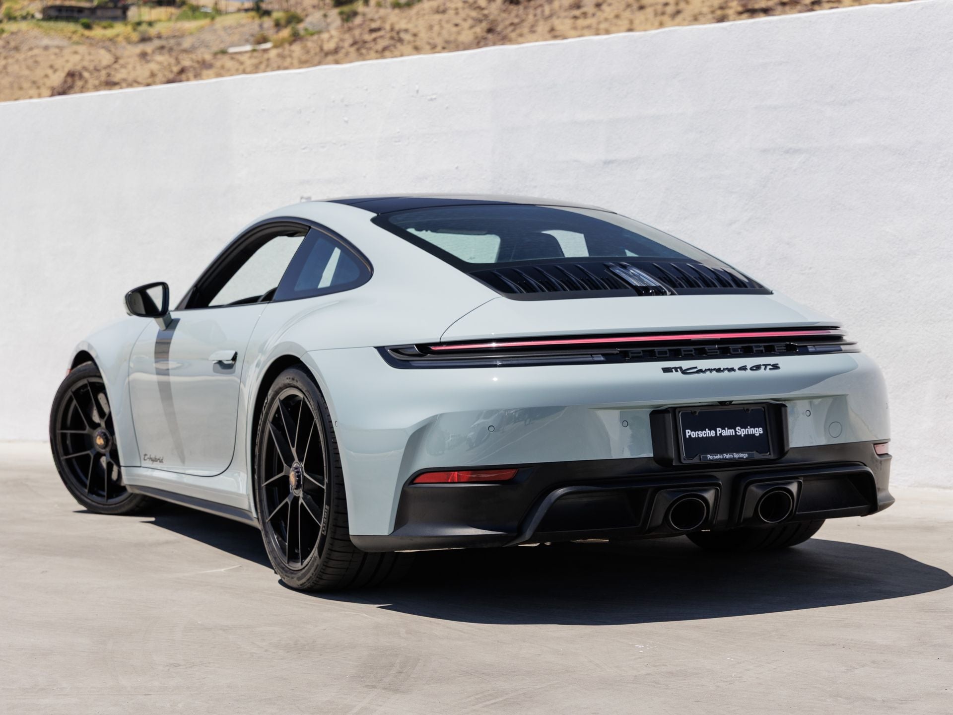 2025 Porsche 911 911 Carrera 4 GTS