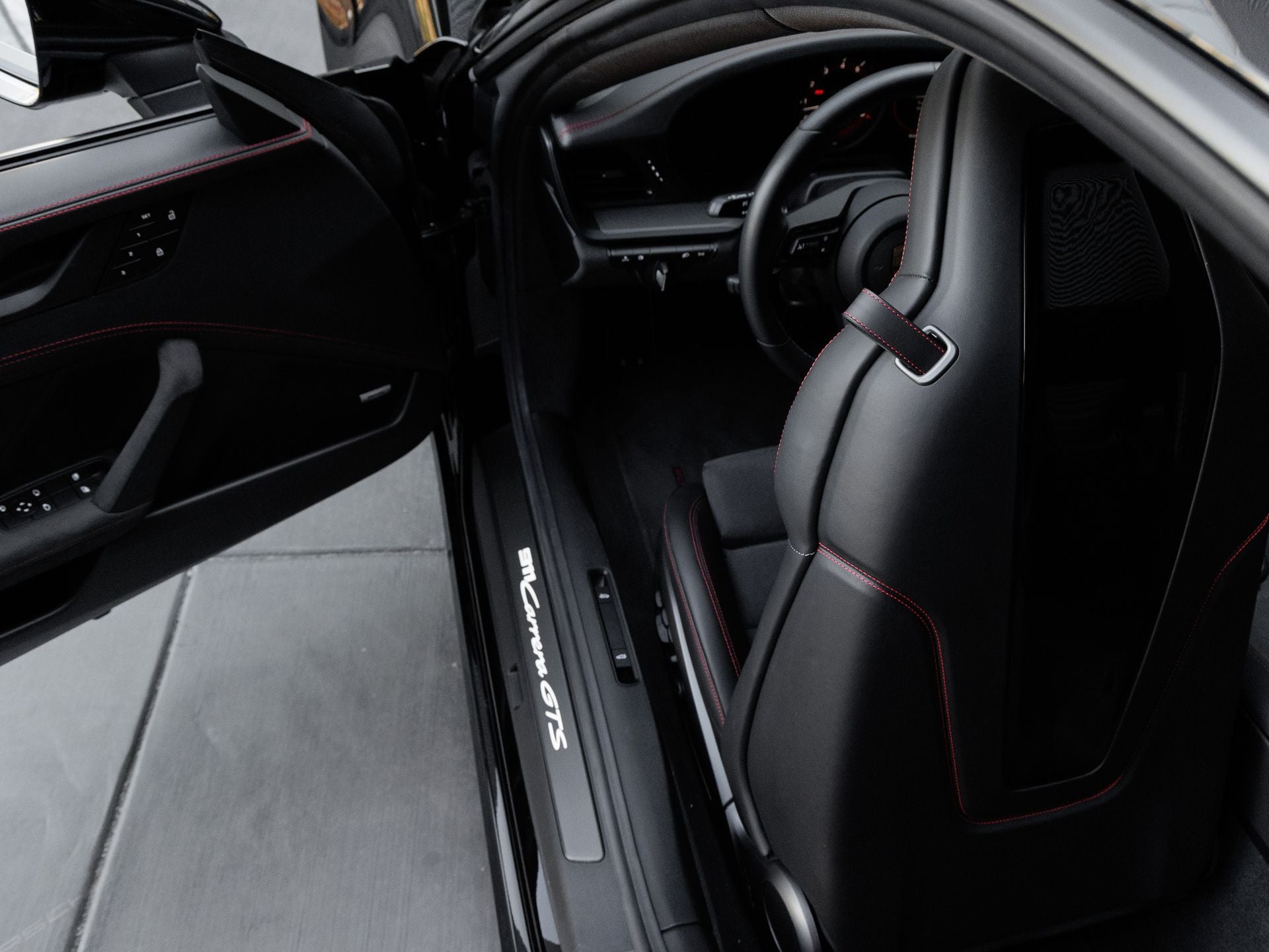 2024 Porsche 911 911 Carrera GTS (MY24)