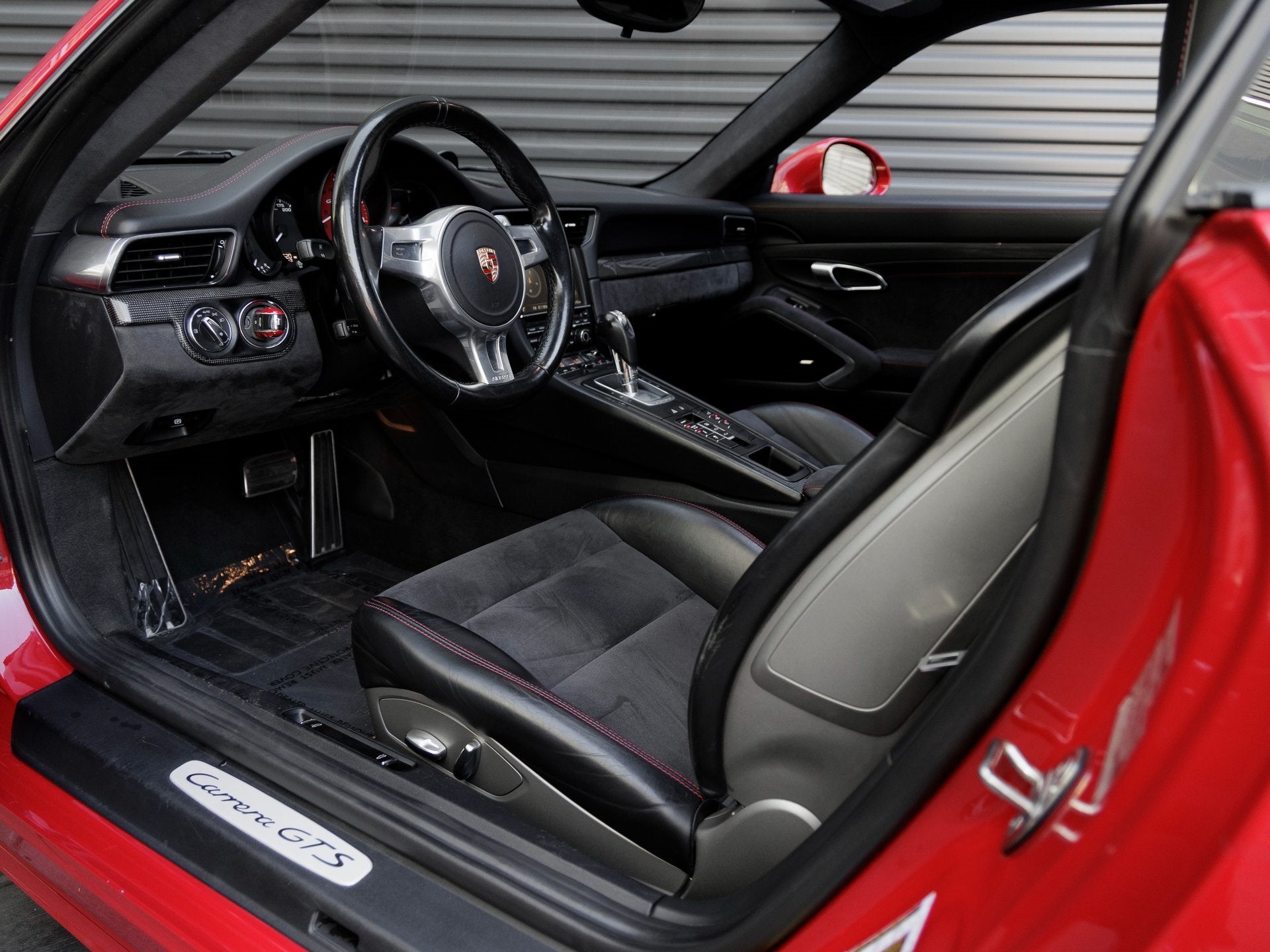 2015 Porsche 911 911 Carrera GTS