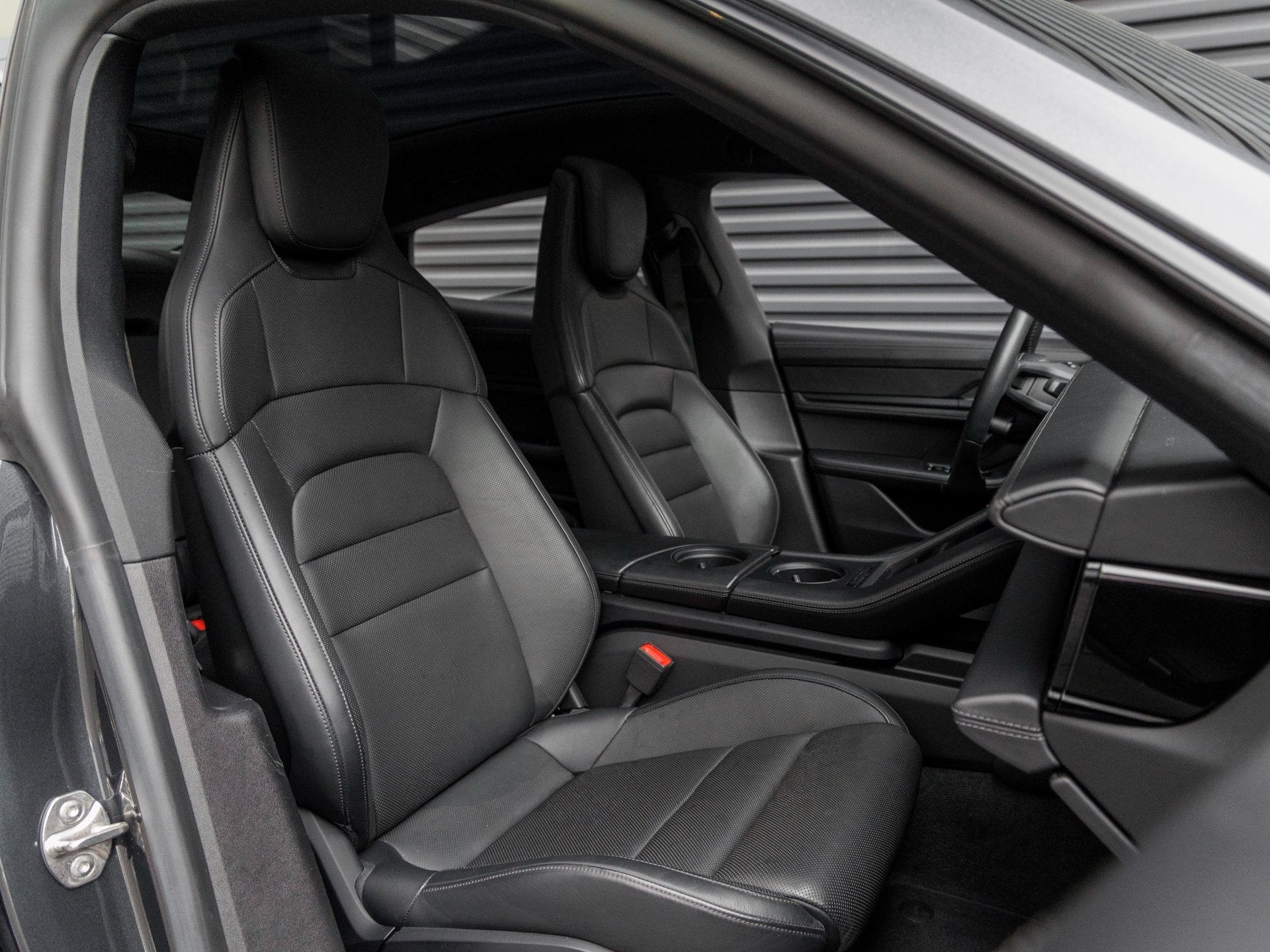 2020 Porsche Taycan Taycan 4S