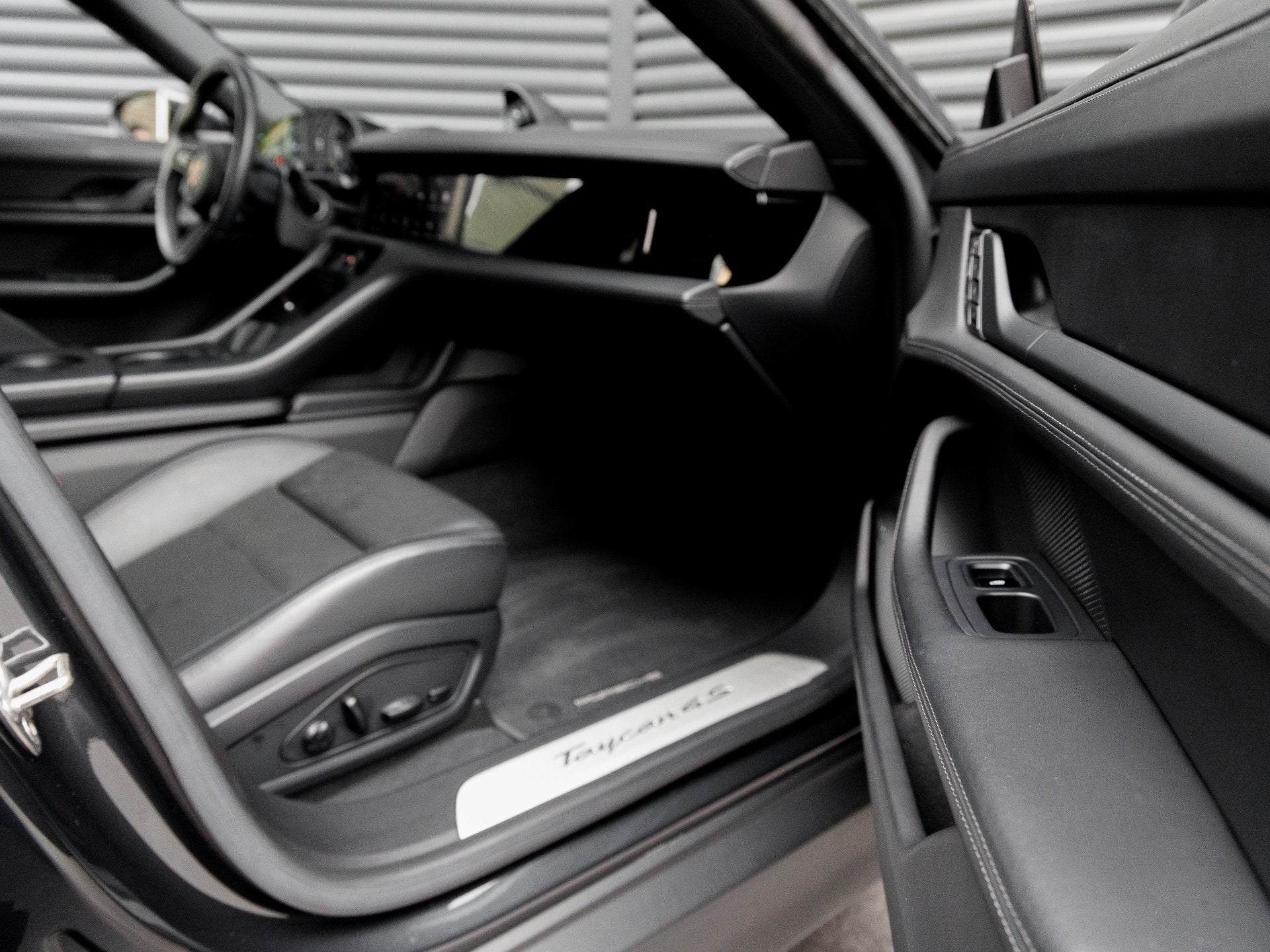 2020 Porsche Taycan Taycan 4S