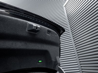 2026 Porsche Taycan 4S Black Edition