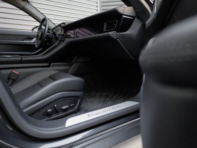 2025 Porsche Taycan Taycan 4S