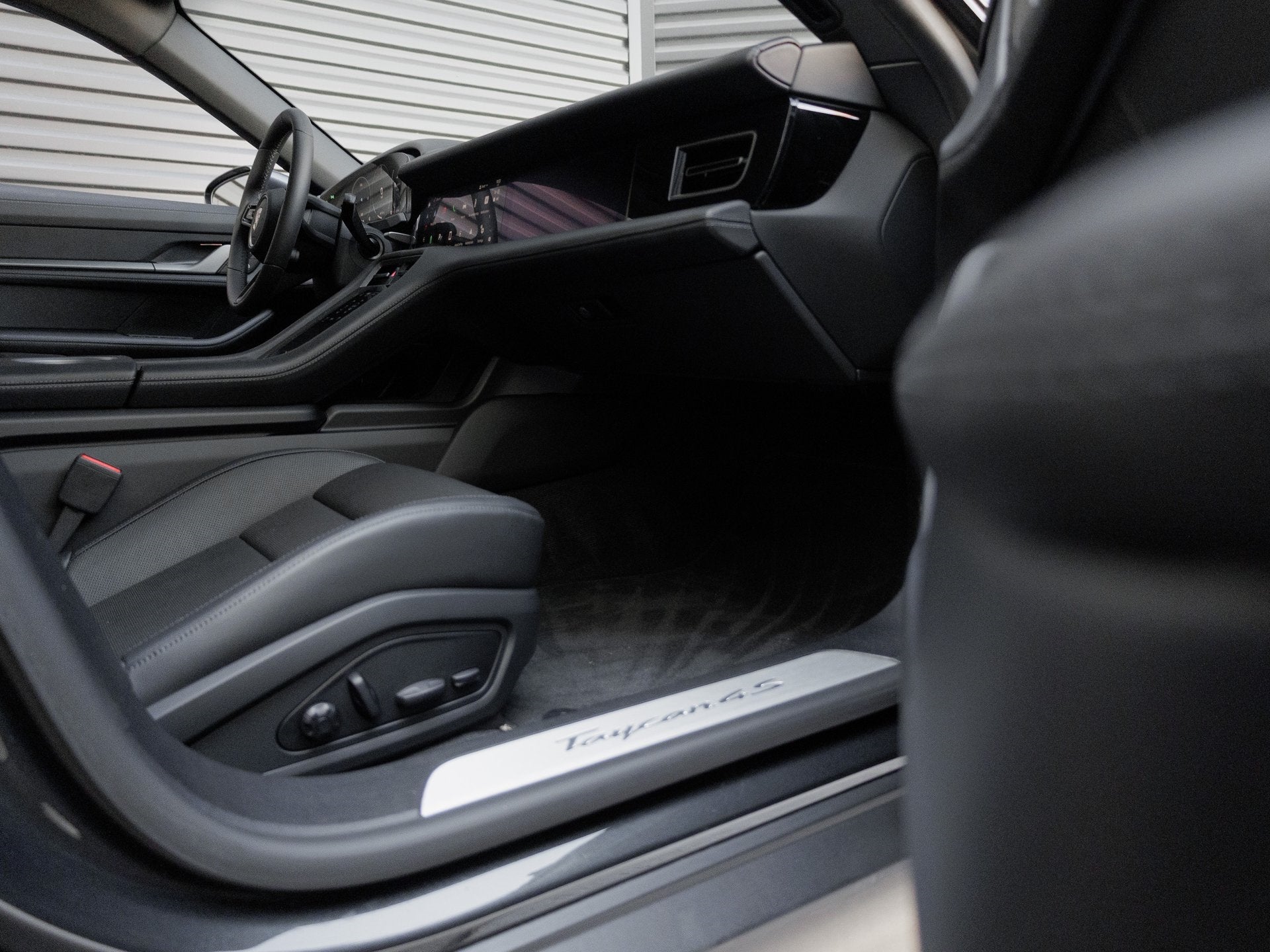 2025 Porsche Taycan Taycan 4S