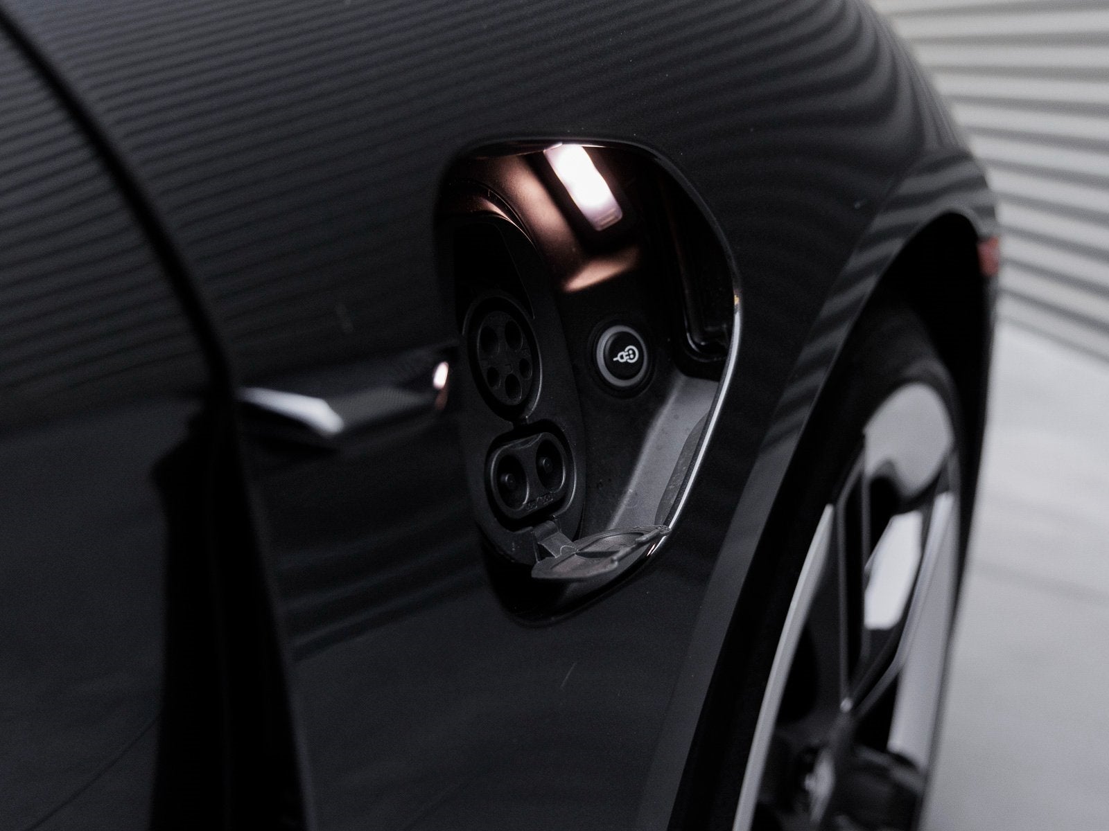 2025 Porsche Taycan Taycan 4S