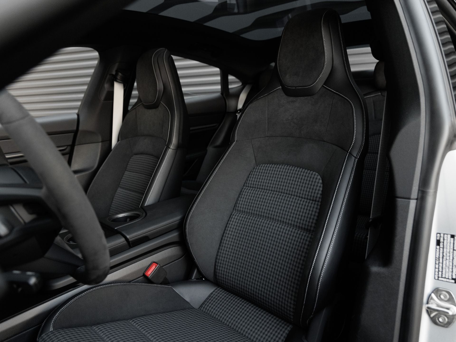2025 Porsche Taycan Taycan 4S