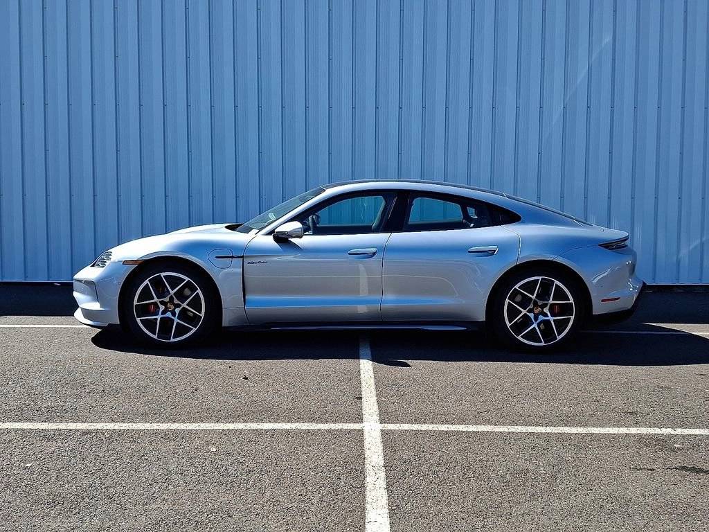 2025 Porsche Taycan Taycan 4S