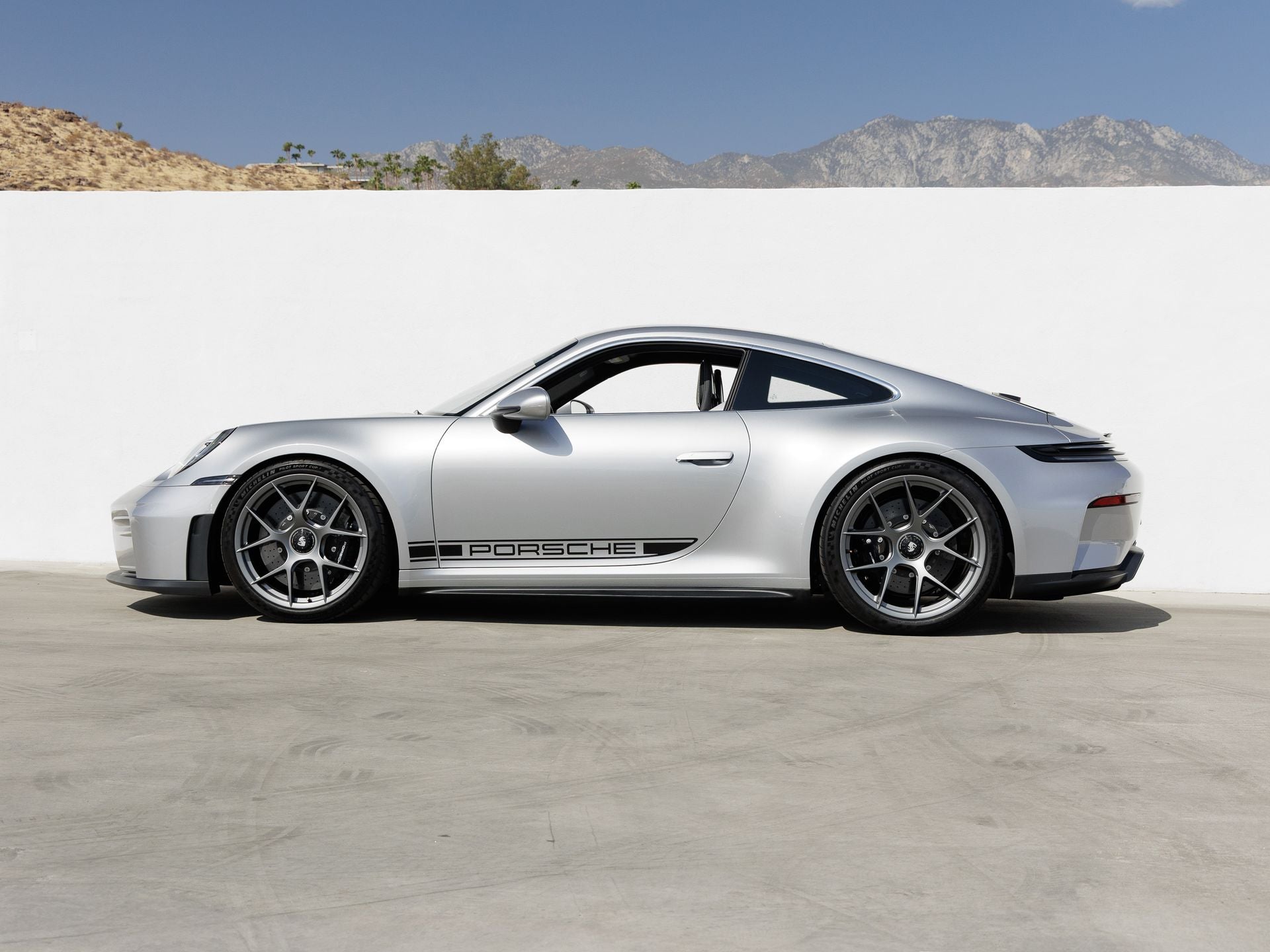 2026 Porsche 911 911 GT3 with Touring Package