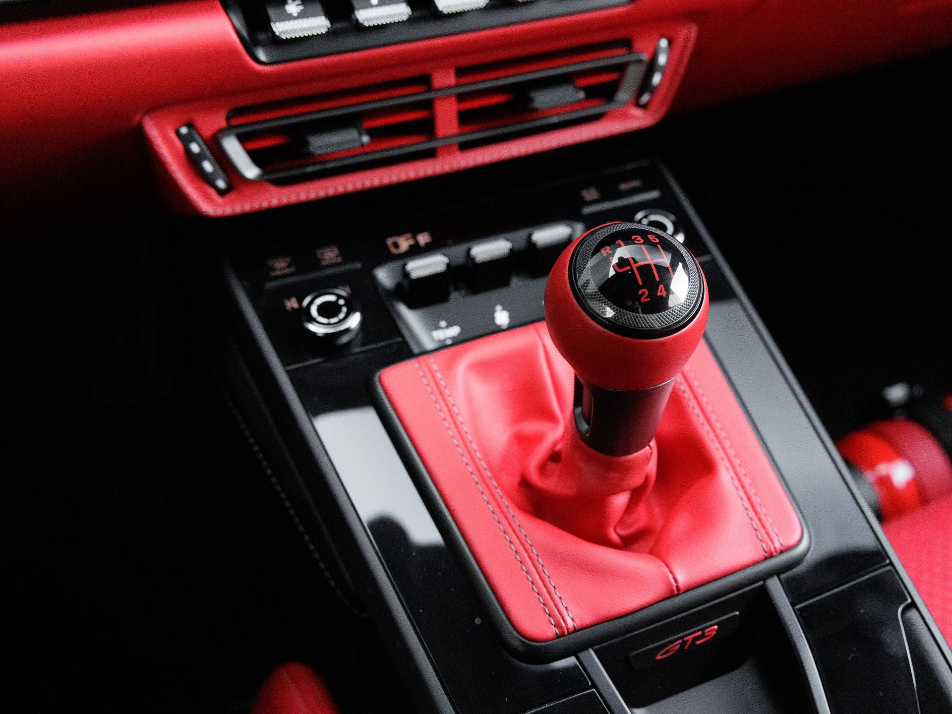 2022 Porsche 911 911 GT3 with Touring Package