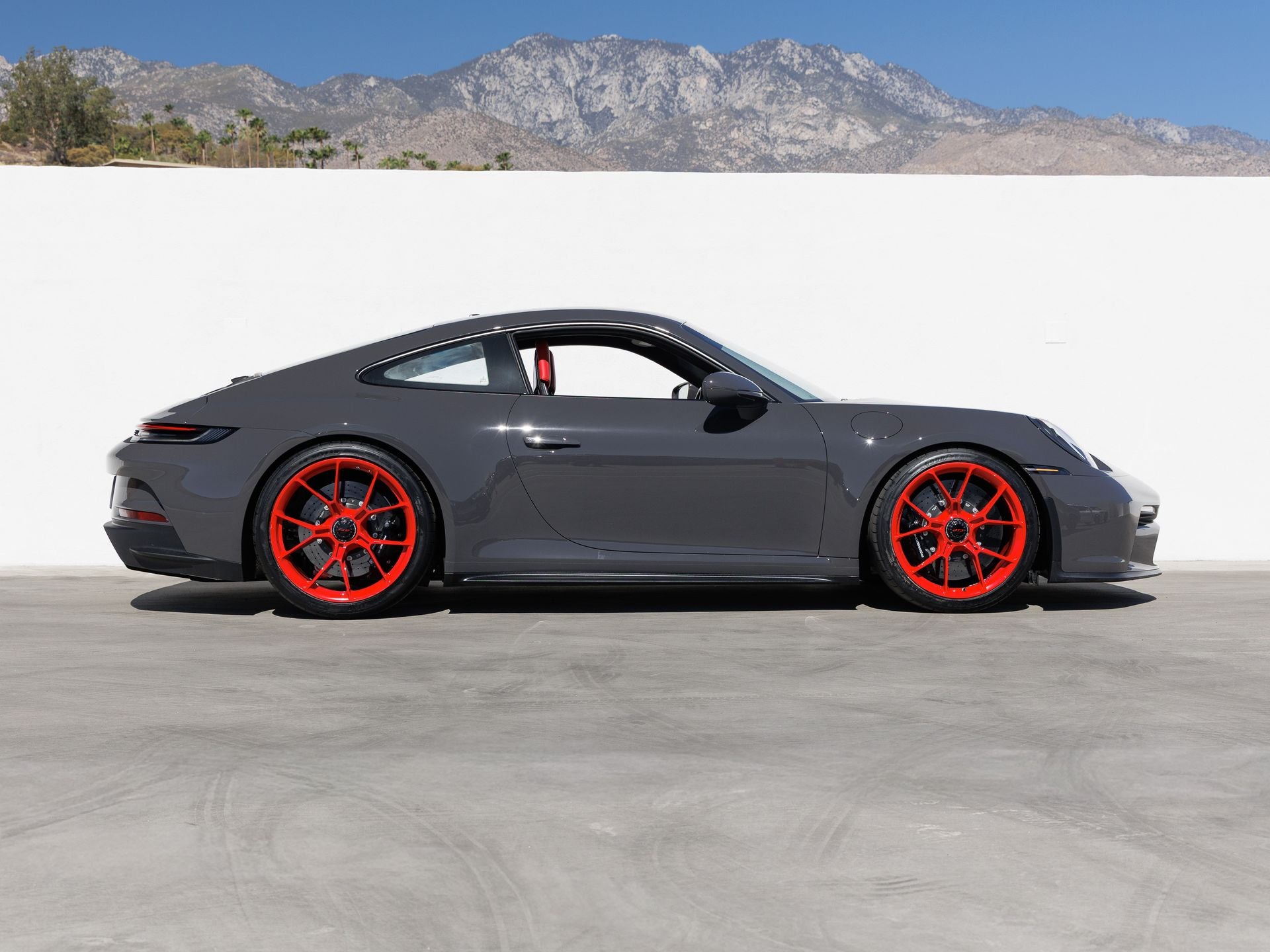 2022 Porsche 911 911 GT3 with Touring Package
