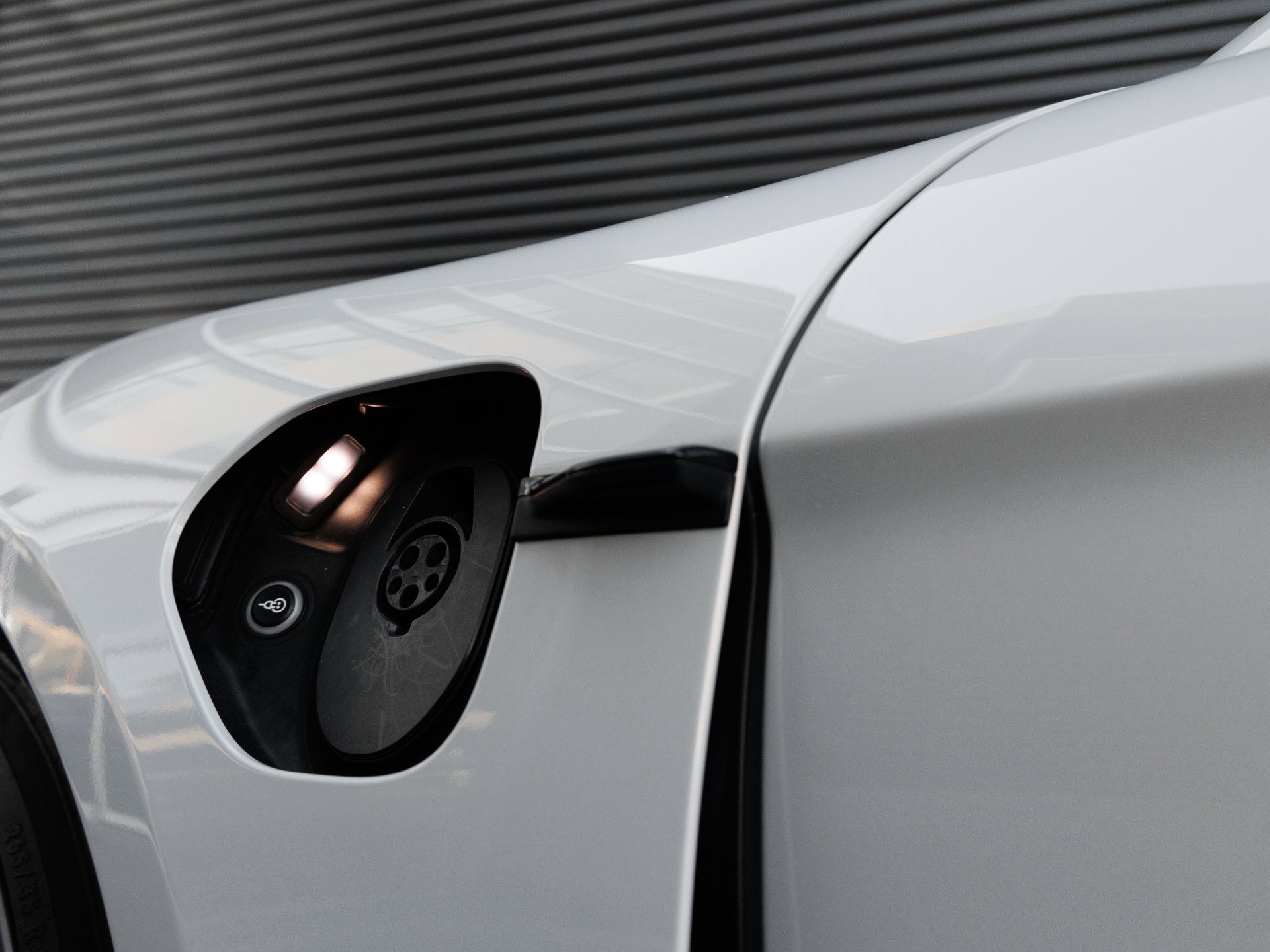 2021 Porsche Taycan Taycan Turbo