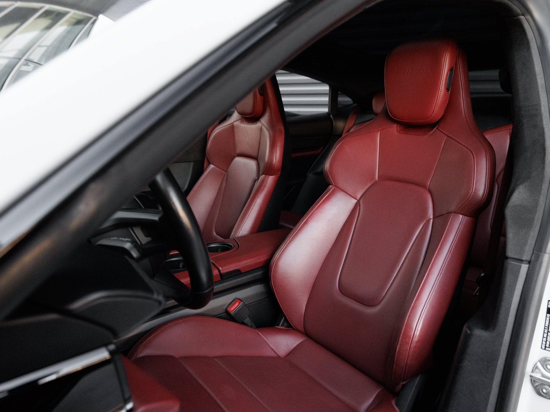 2021 Porsche Taycan Taycan Turbo