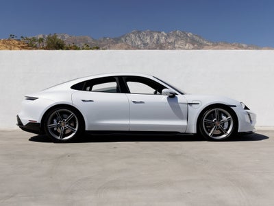 2021 Porsche Taycan Taycan Turbo