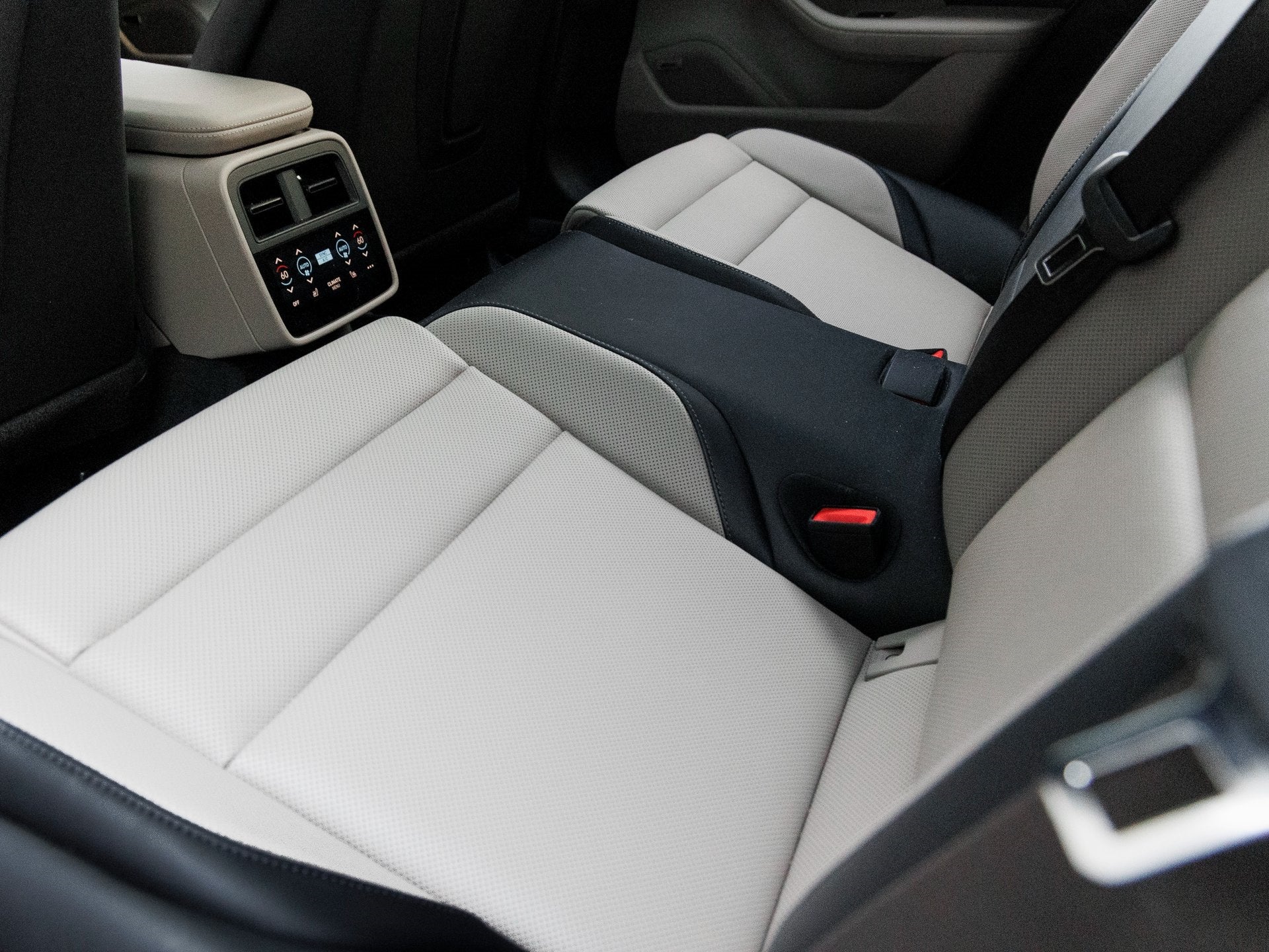 2025 Porsche Taycan Taycan Turbo S